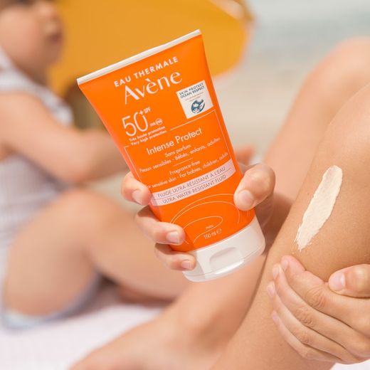 Eau Thermale Avène Solar Intense Protect 50+ 150ml