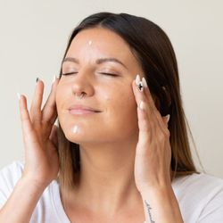 FRESHLY Chocolate Self-Tanning Serum